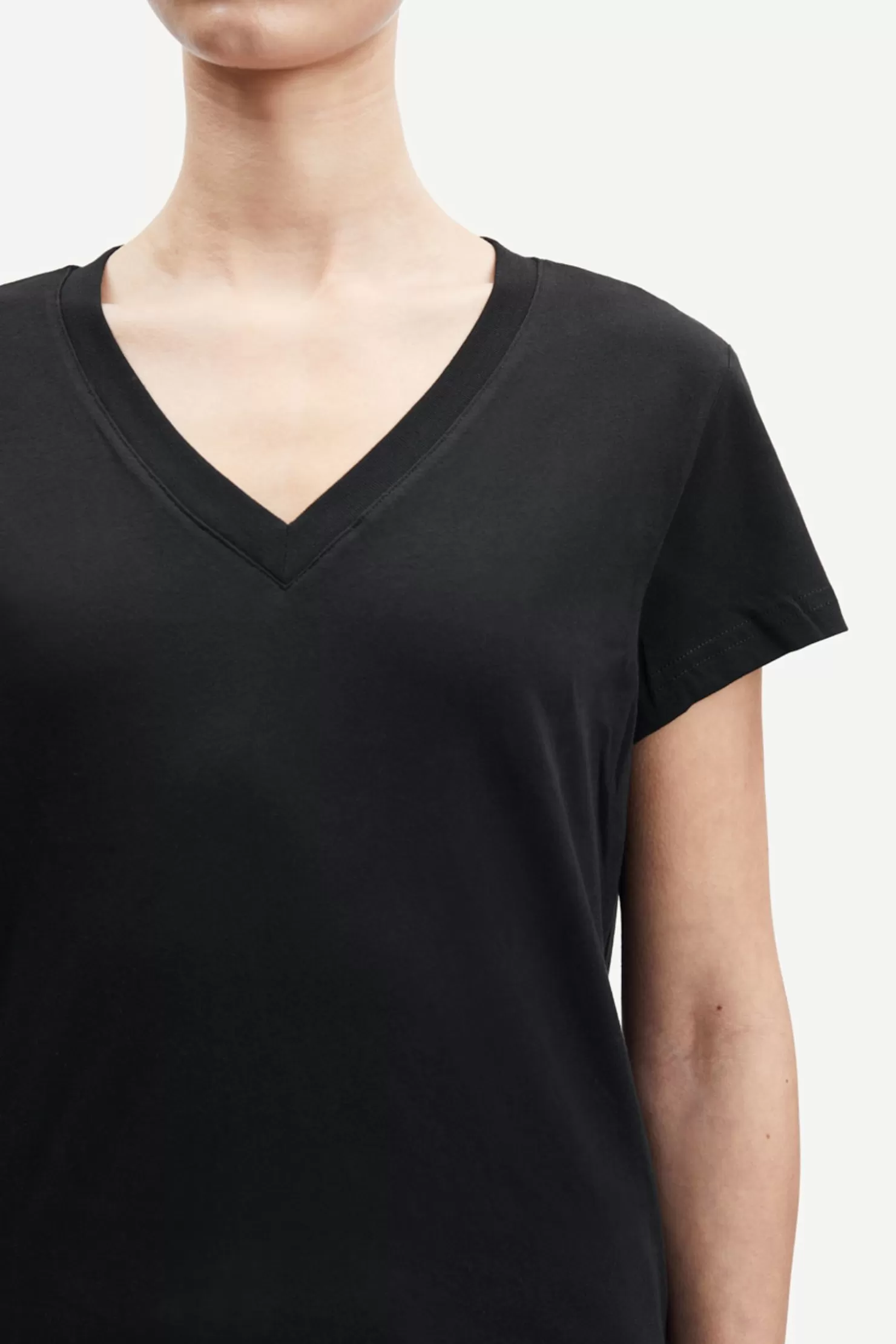 Women Samsøe Samsøe SOLLY V-N T-SHIRT 205